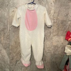 Used size 6/12 months infant bunny 🐰 pajama set by spirit